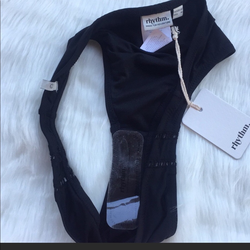 Rhythm bikini two piece - Picture 4 of 5
